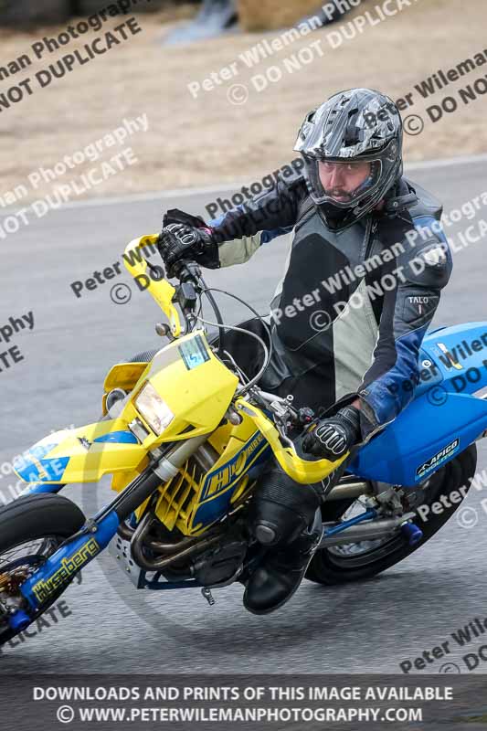 enduro digital images;event digital images;eventdigitalimages;lydden hill;lydden no limits trackday;lydden photographs;lydden trackday photographs;no limits trackdays;peter wileman photography;racing digital images;trackday digital images;trackday photos